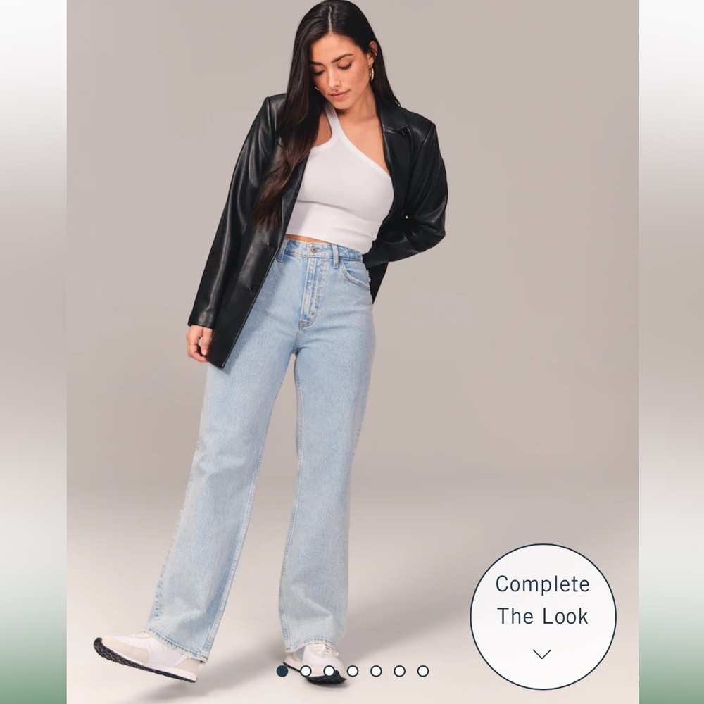 Abercrombie 90s Relaxed Jean High Rise Curve Love